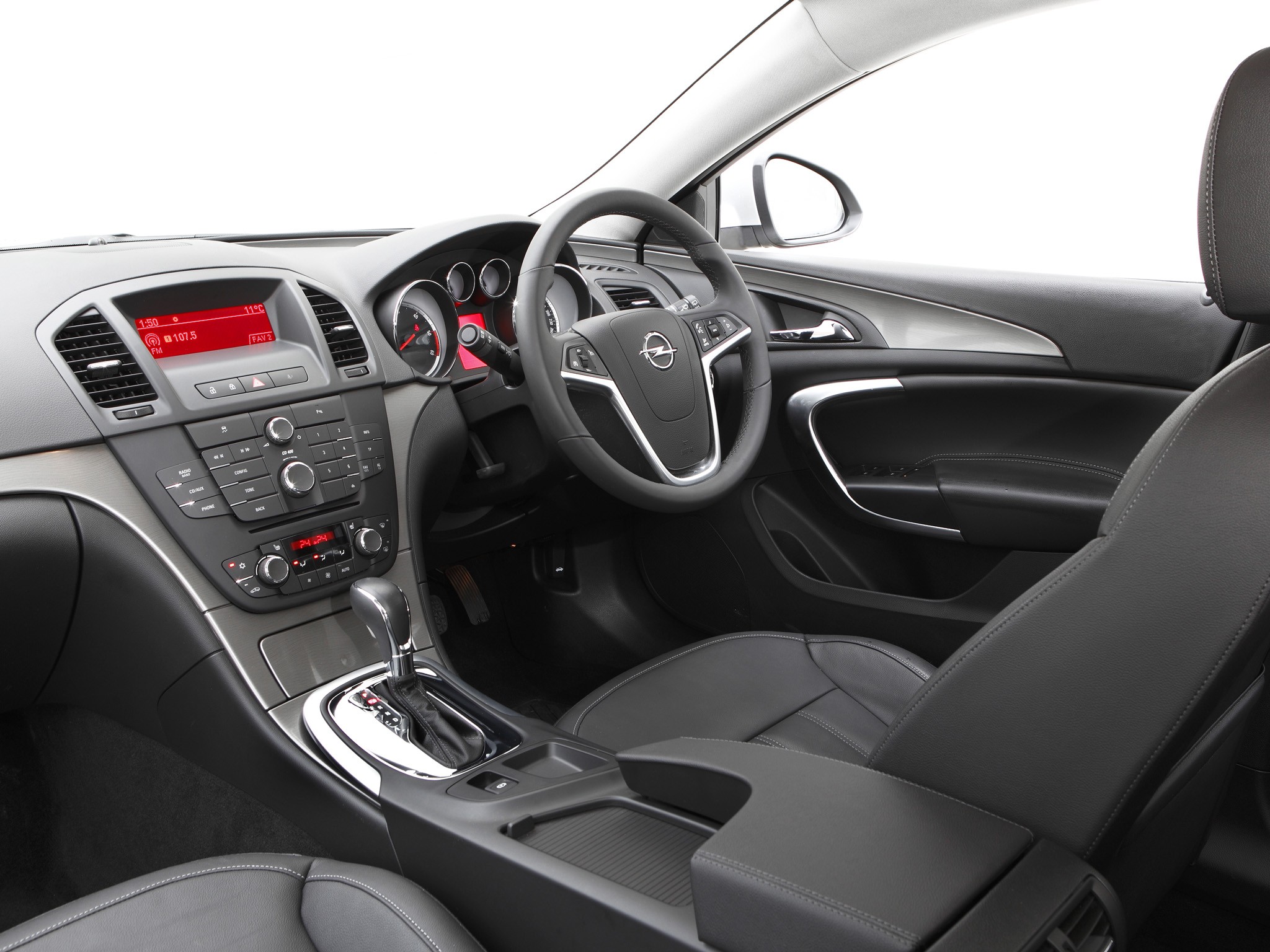 Opel Insignia Sports Tourer photo 85