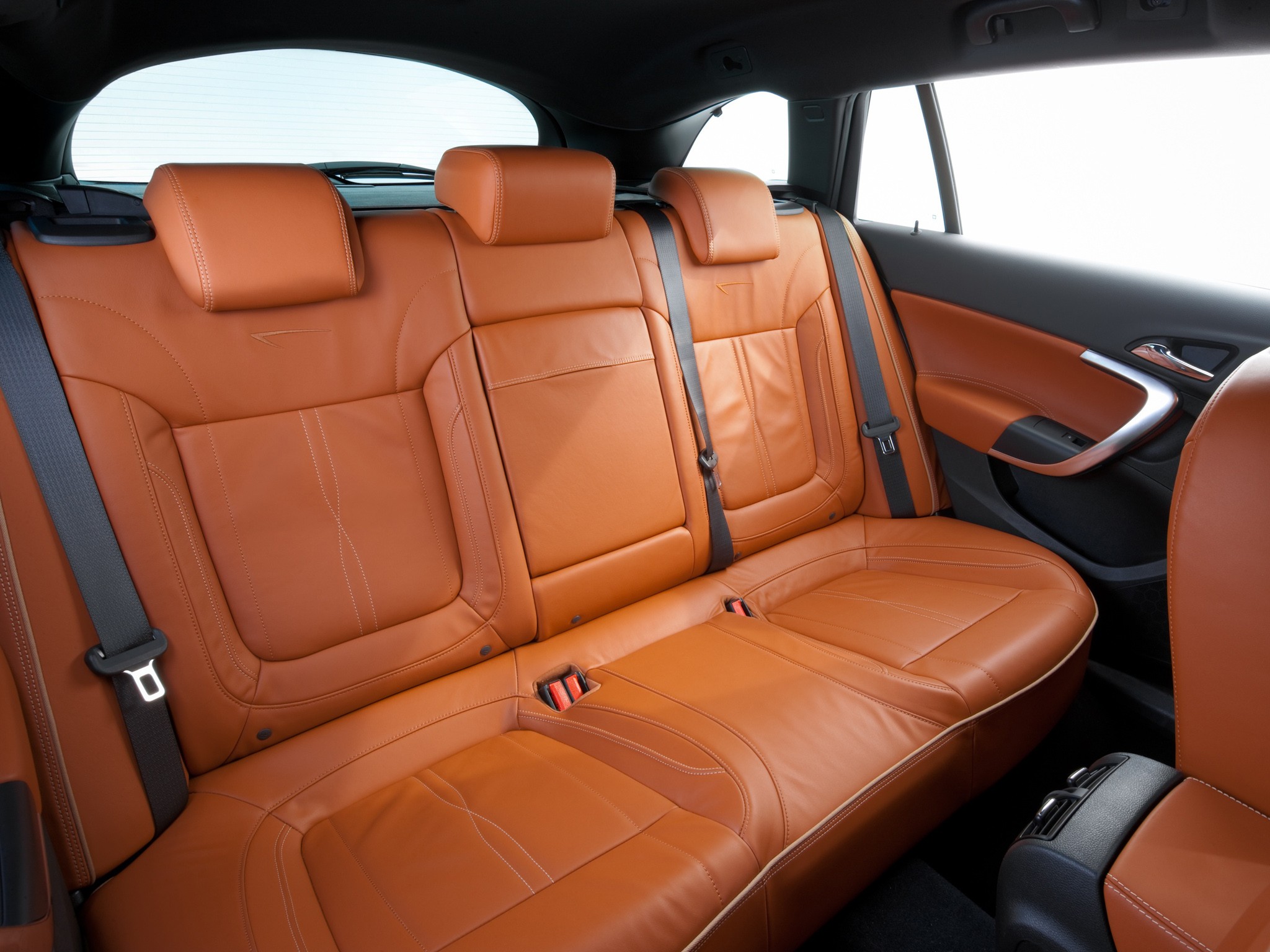 Opel Insignia Sports Tourer photo 88