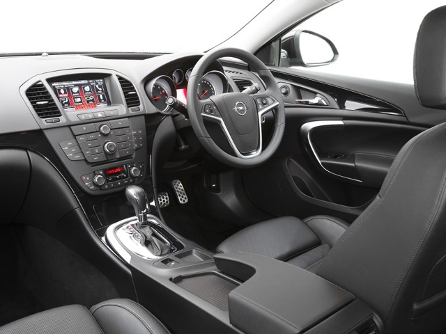 Opel Insignia Sports Tourer photo 92