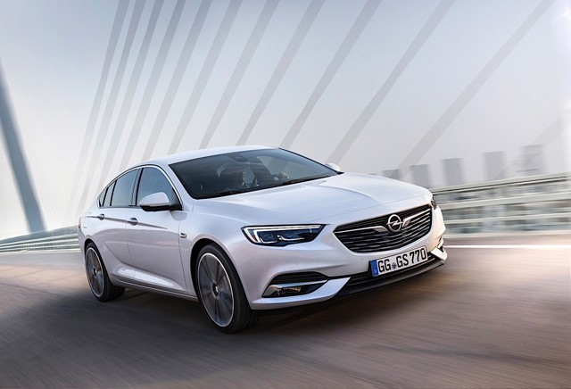 Opel Insignia foto 28