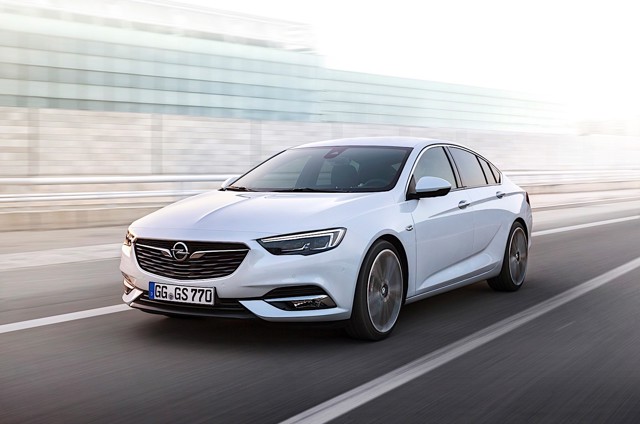 Opel Insignia foto 7