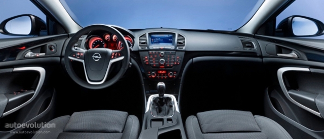 Opel Insignia photo 13