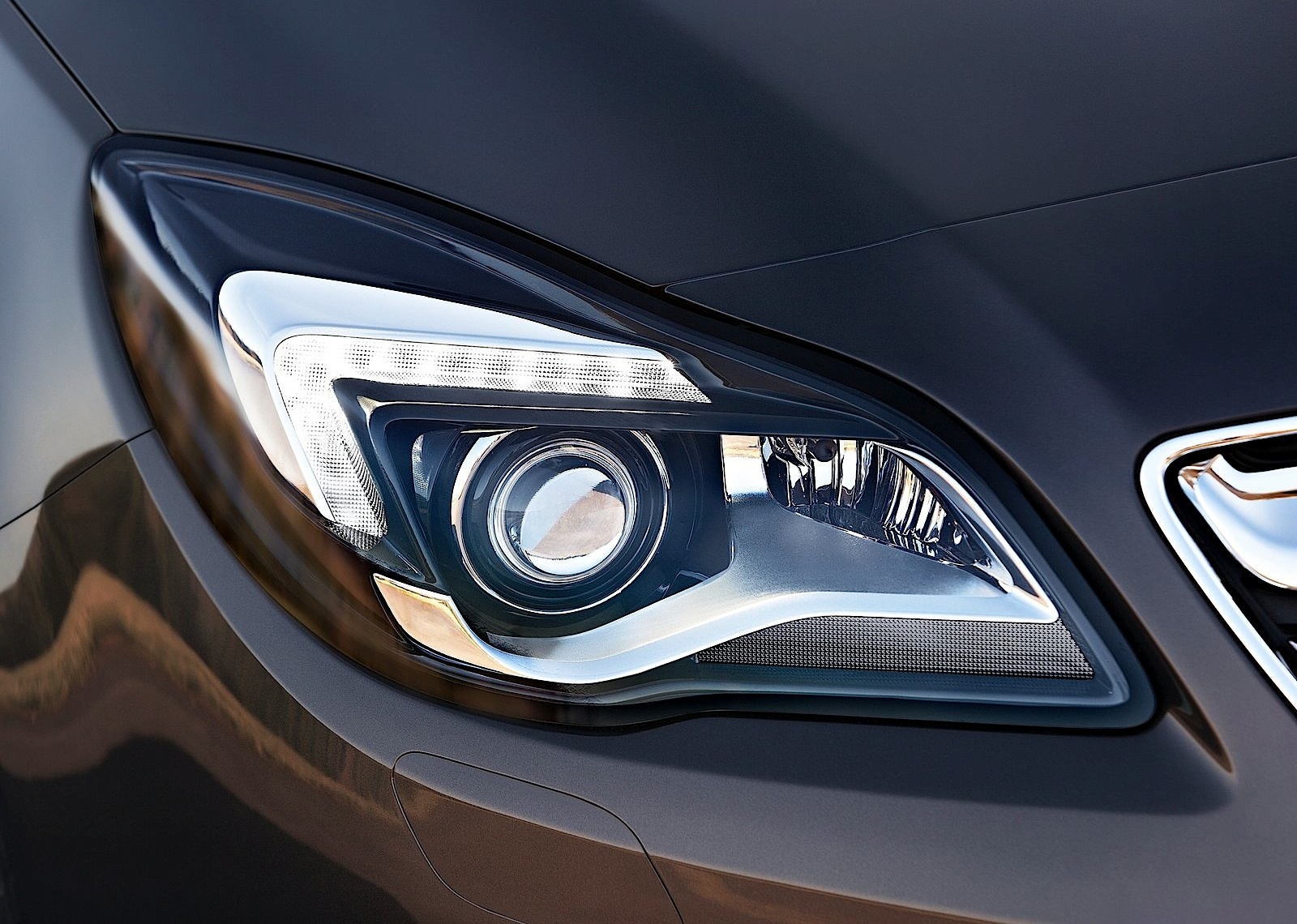 Opel Insignia photo 6