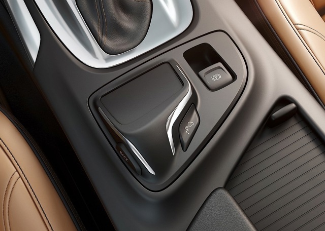 Opel Insignia photo 11