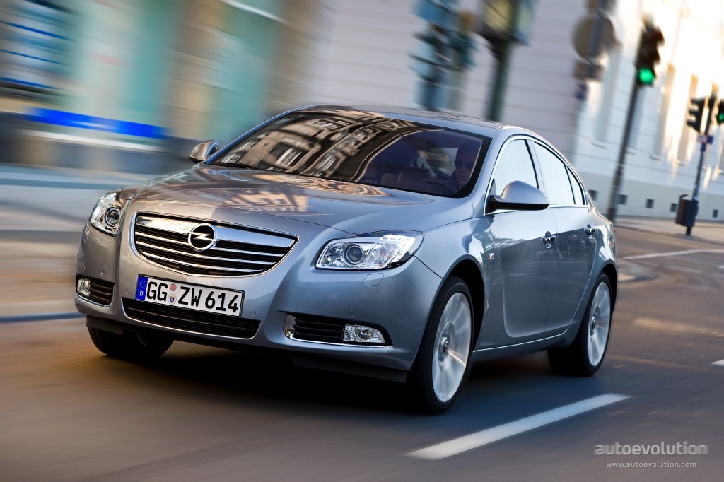 Opel Insignia photo 9