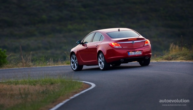 Opel Insignia photo 20