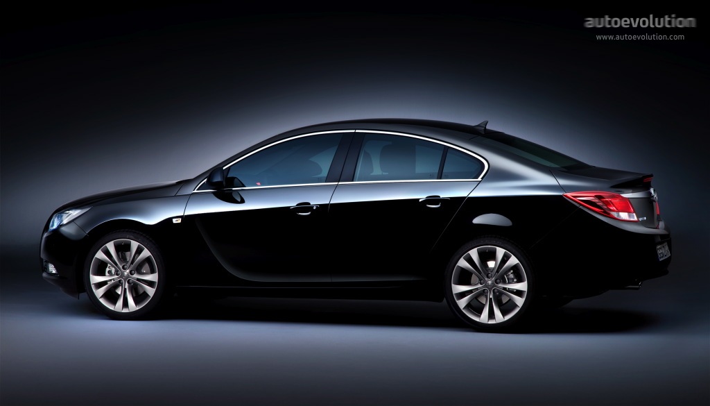 Opel Insignia photo 8