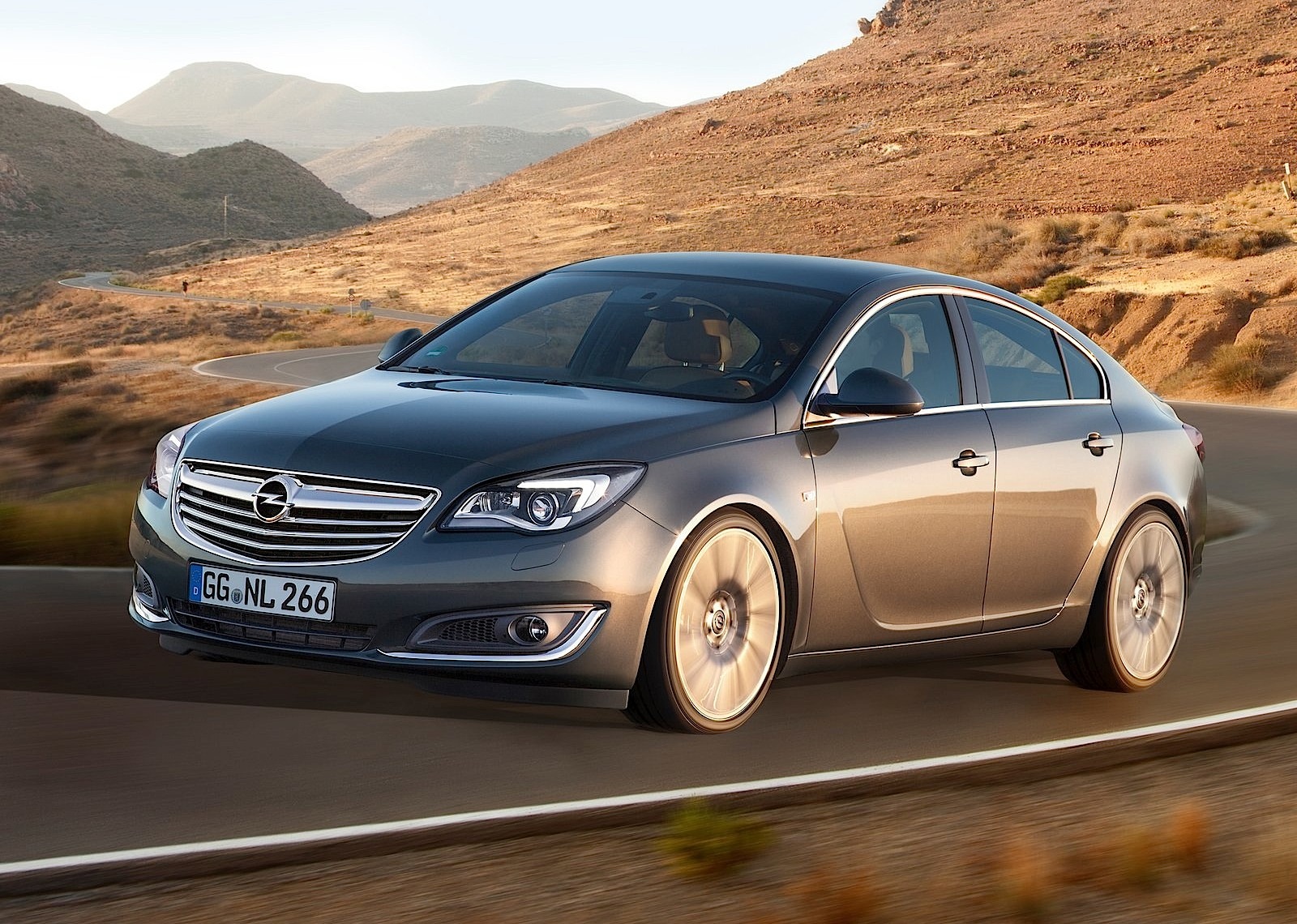 Opel Insignia photo 6