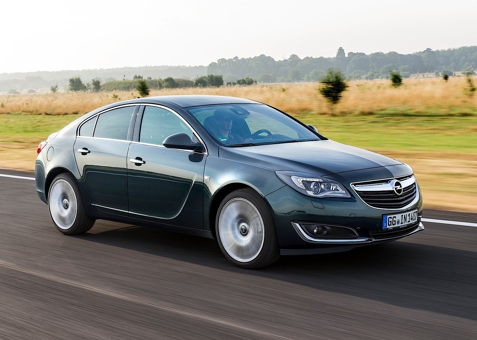 Opel Insignia photo 10