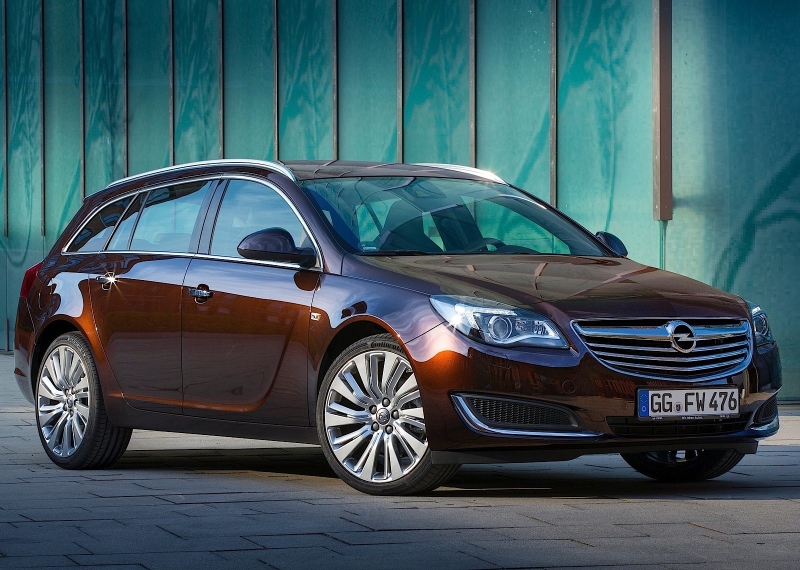 Opel Insignia photo 3
