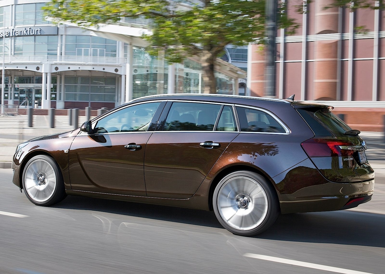 Opel Insignia photo 4