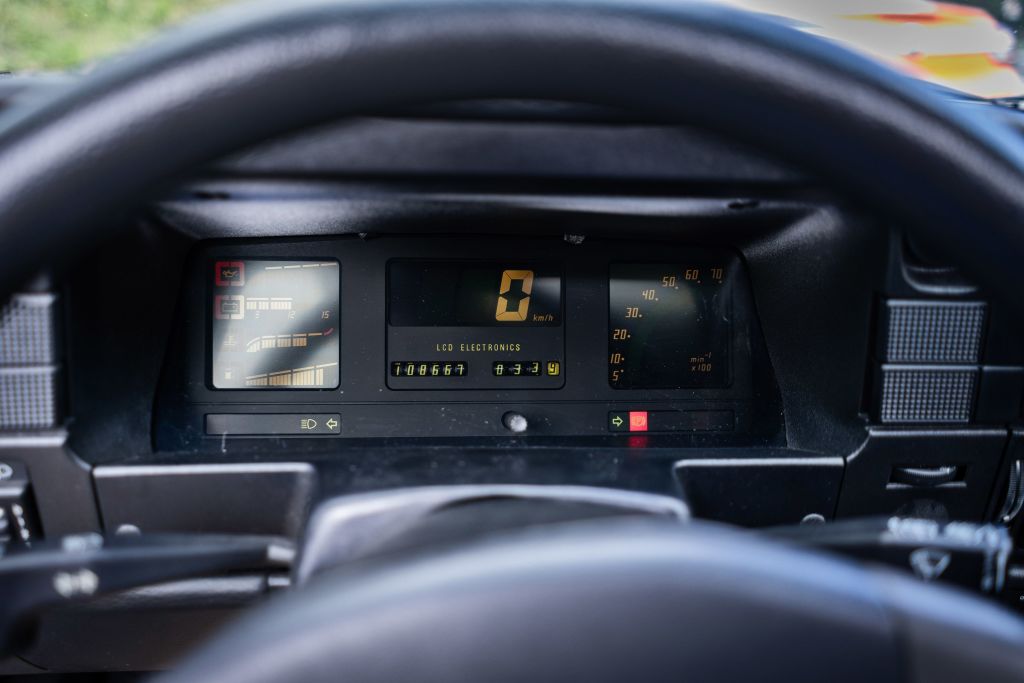 Opel Kadett 3 Doors photo 9