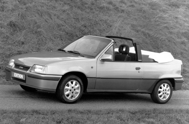 Opel Kadett Cabriolet Foto 12