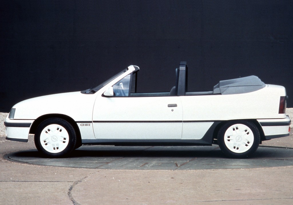 Opel Kadett Cabriolet photo 18