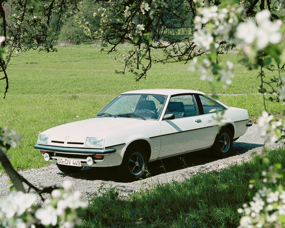 Opel Manta photo 6