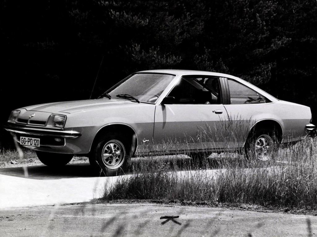 Opel Manta photo 4