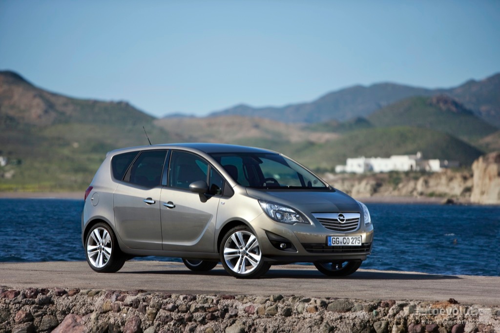 Opel Meriva photo 32
