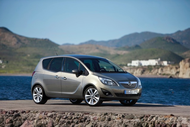 Opel Meriva photo 32