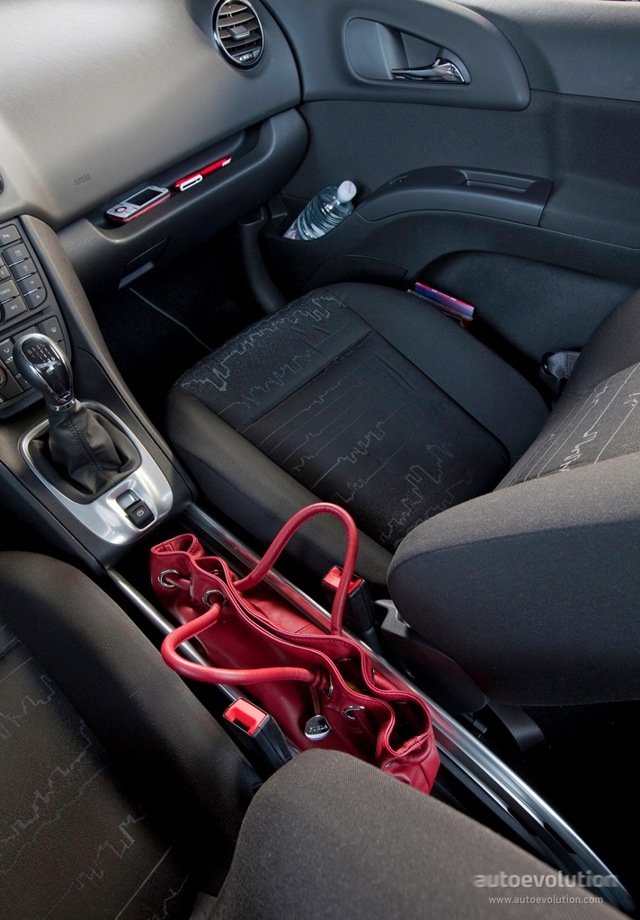 Opel Meriva photo 48