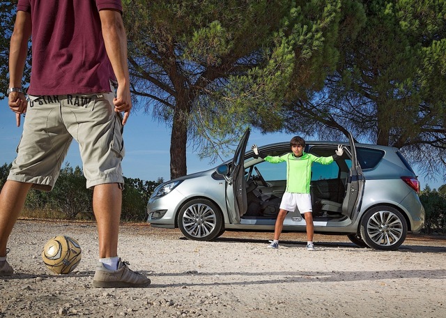 Opel Meriva photo 18