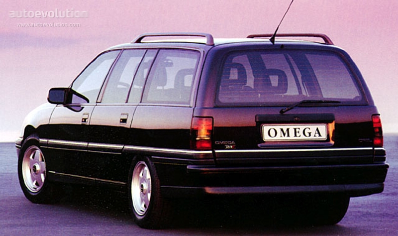 Opel Omega Caravan photo 2