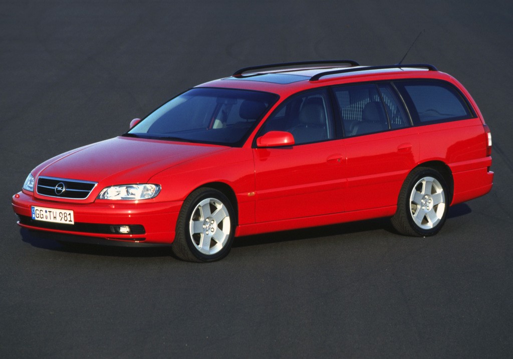 Opel Omega Caravan photo 22
