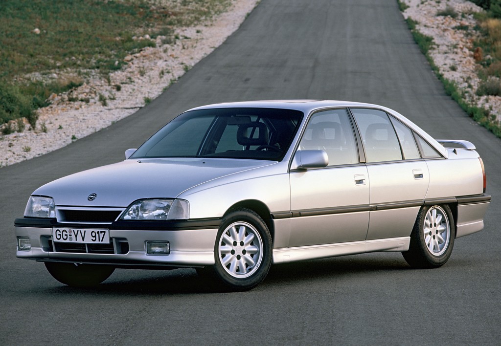 Opel Omega Sedan photo 24