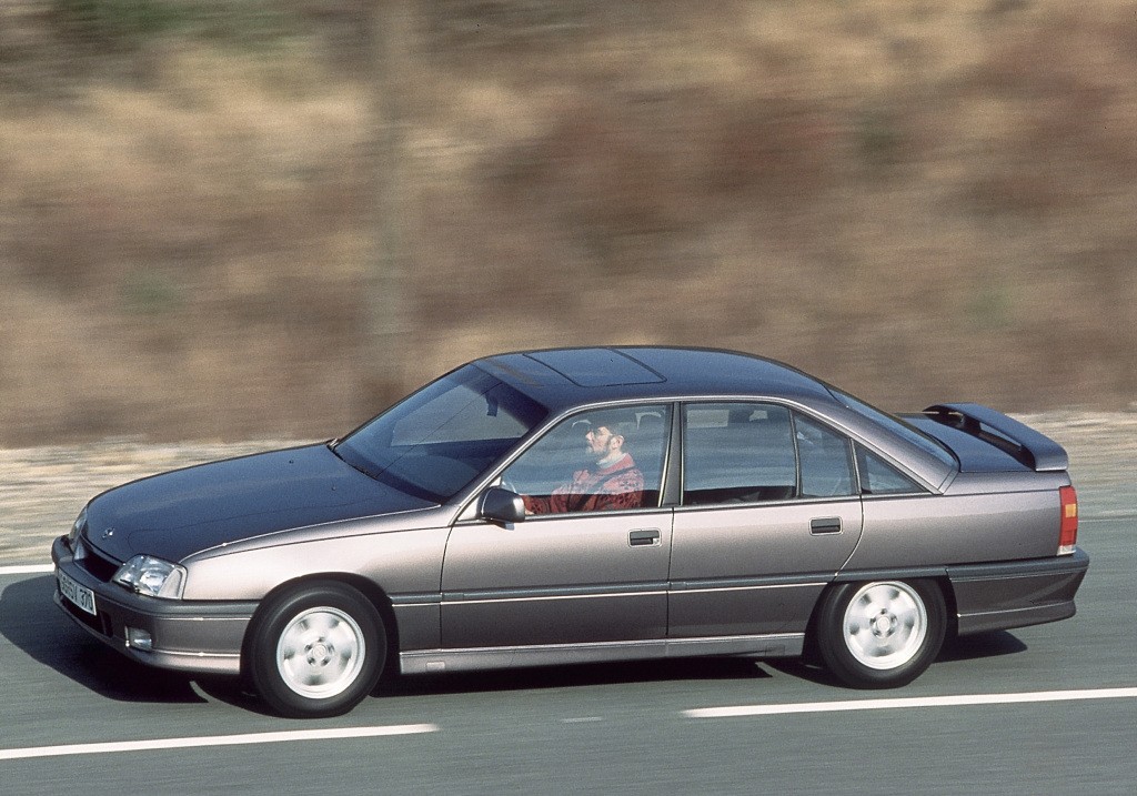 Opel Omega Sedan photo 28