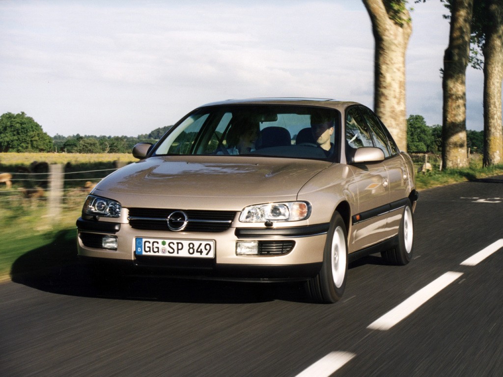 Opel Omega Sedan photo 10