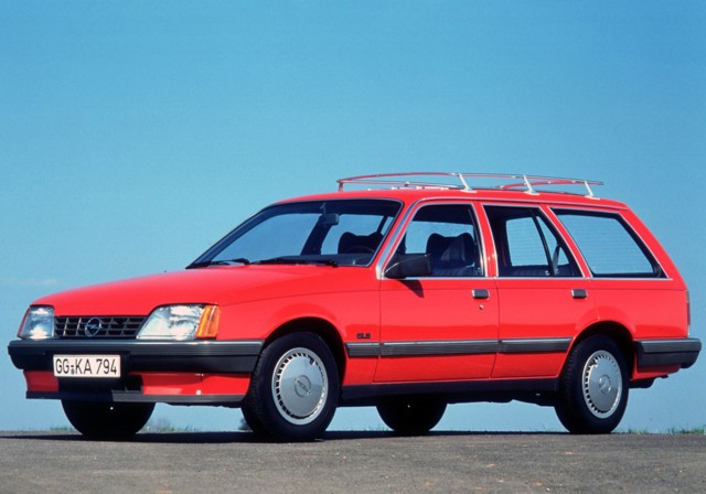 Opel Rekord Caravan Foto 5