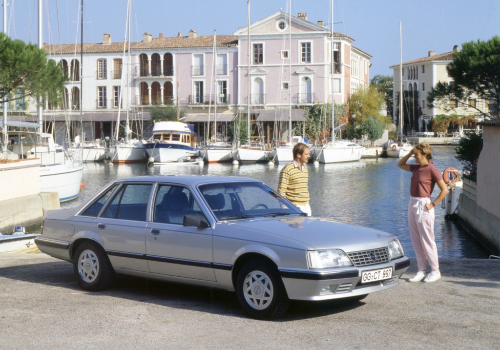 Opel Senator photo 6