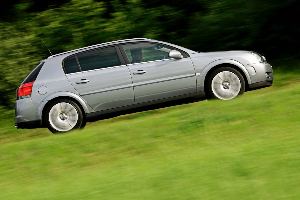 Opel Signum photo 17