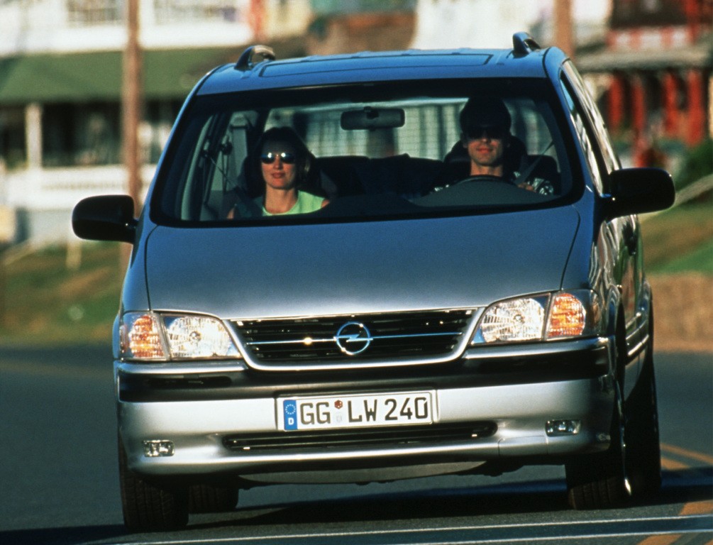 Opel Sintra photo 16