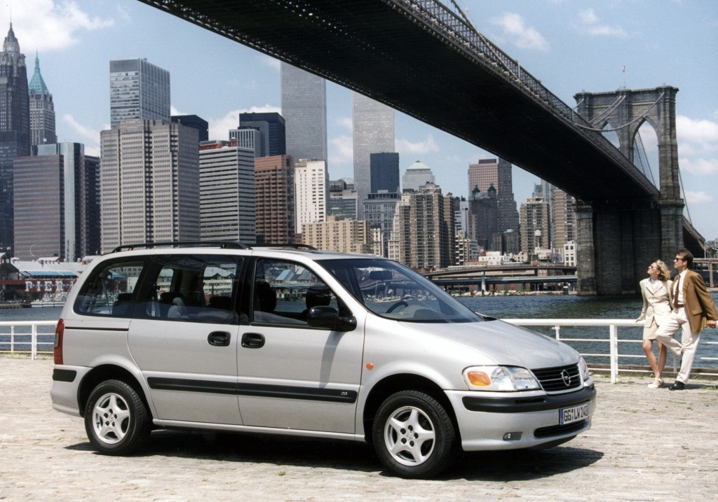 Opel Sintra photo 17