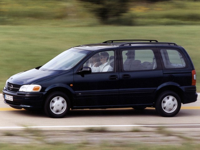 Opel Sintra photo 23
