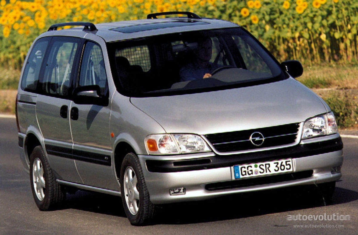 Opel OPEL Sintra 2.2i 16V 5MT FWD (141 HP)