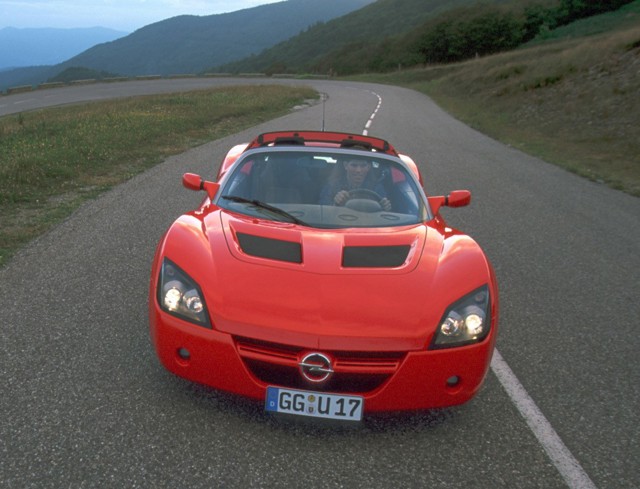Opel Speedster photo 24