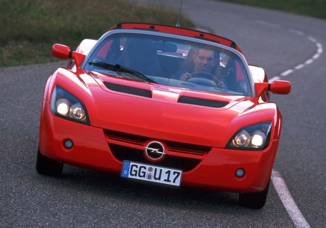 Opel Speedster photo 32