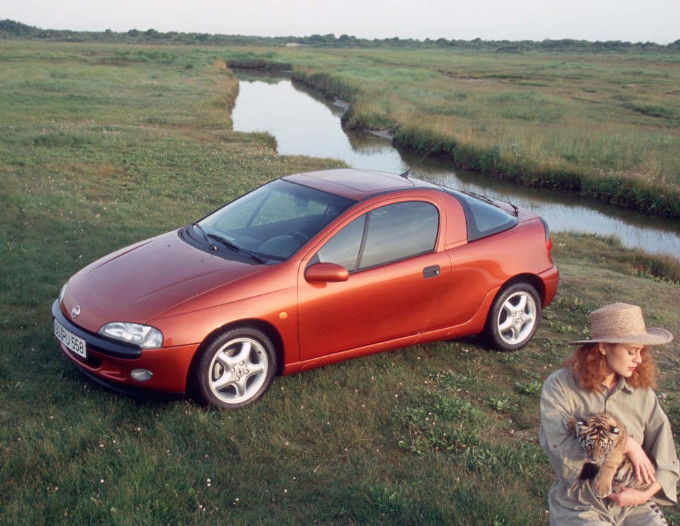 Opel Tigra photo 15