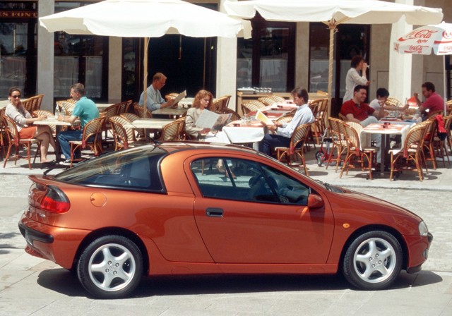 Opel Tigra Foto 18
