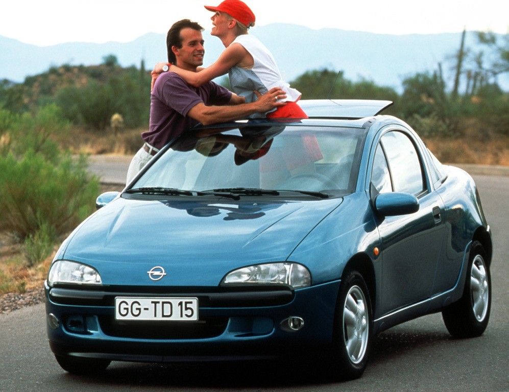 Opel Tigra photo 21