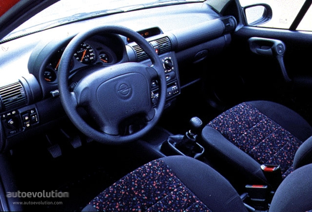 Opel Tigra Foto 27