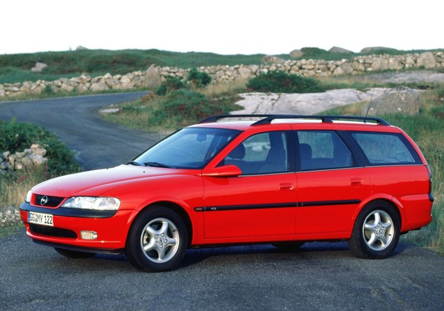 Opel Vectra Caravan photo 20