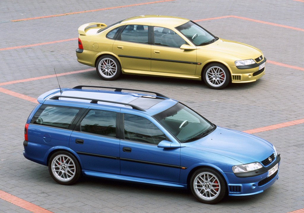 Opel Vectra Caravan photo 40