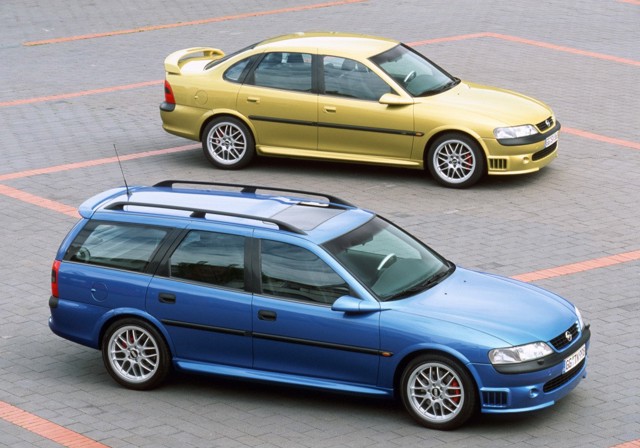 Opel Vectra Caravan photo 40