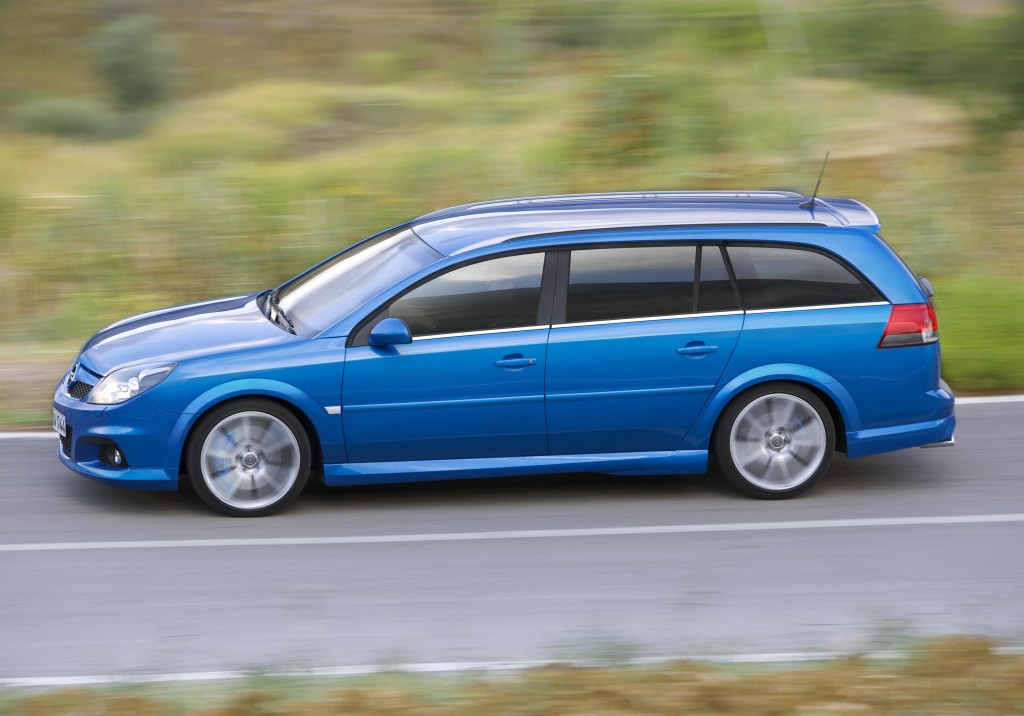 Opel Vectra Caravan photo 21