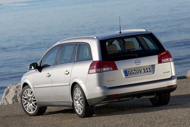 Opel Vectra Caravan foto 2