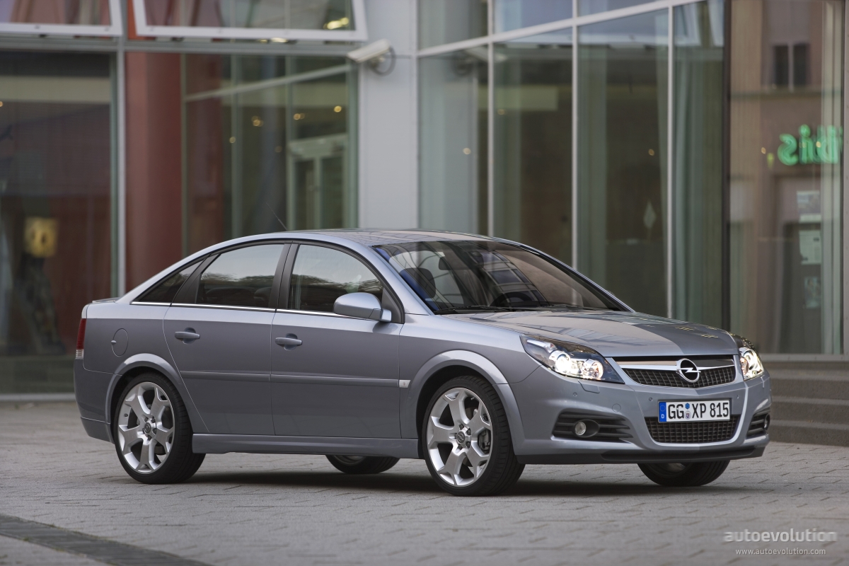 Opel Vectra Hatchback photo 9