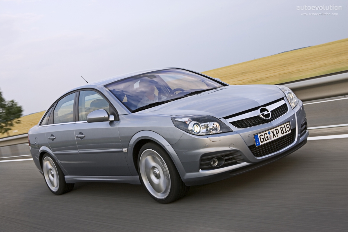 Opel Vectra Hatchback photo 2