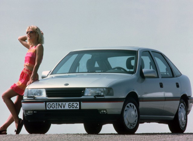 Opel Vectra Hatchback photo 17